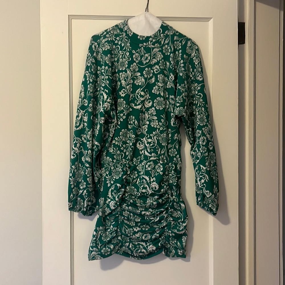 Zara NWT jacquard green floral dress with balloon sleeves